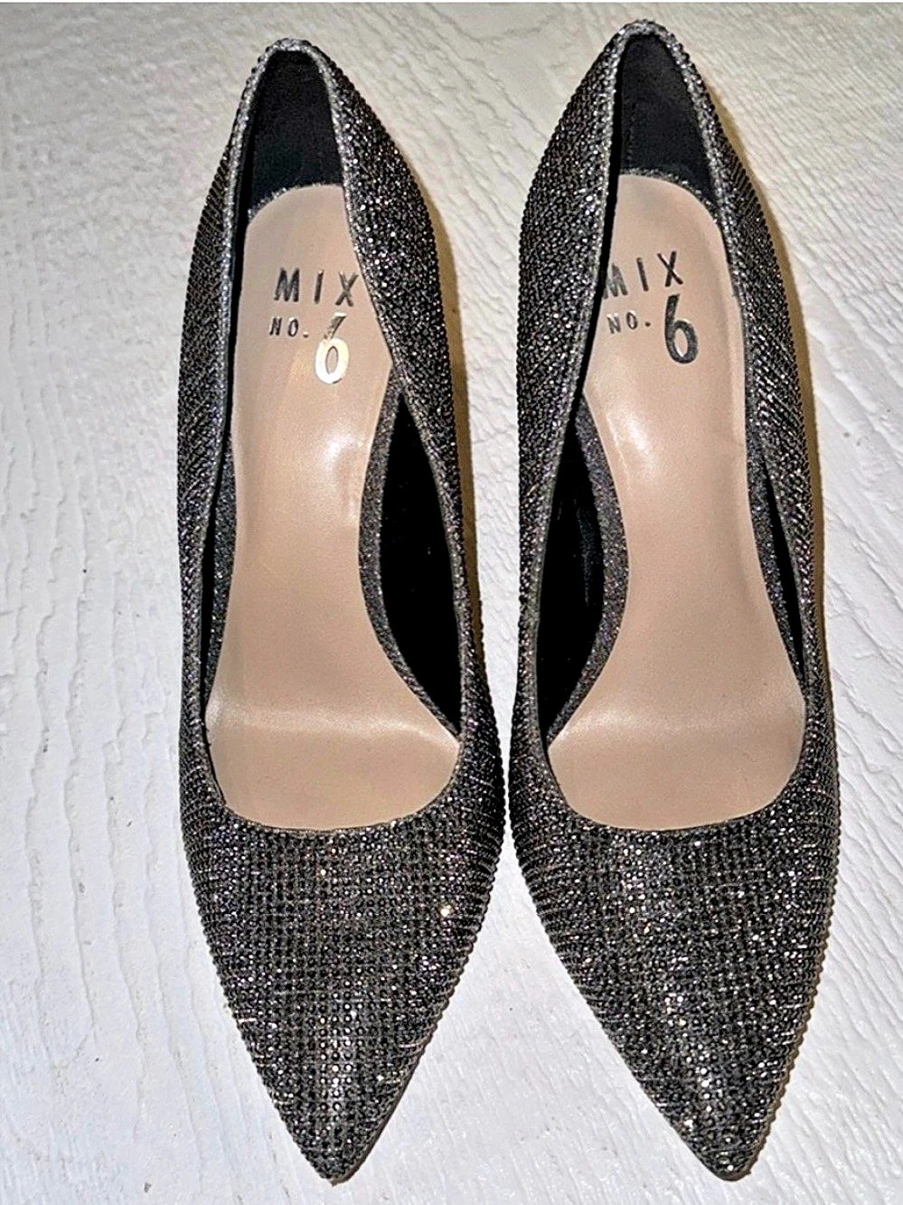 Mix No. 6 Danyah Pump Pointed Toe Rhinestone Heels Gray Like New